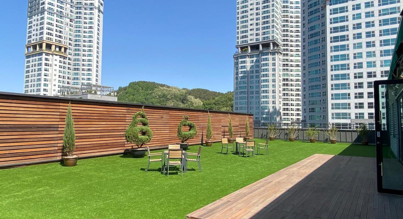 Hotel Icc Daejeon Bagian luar foto