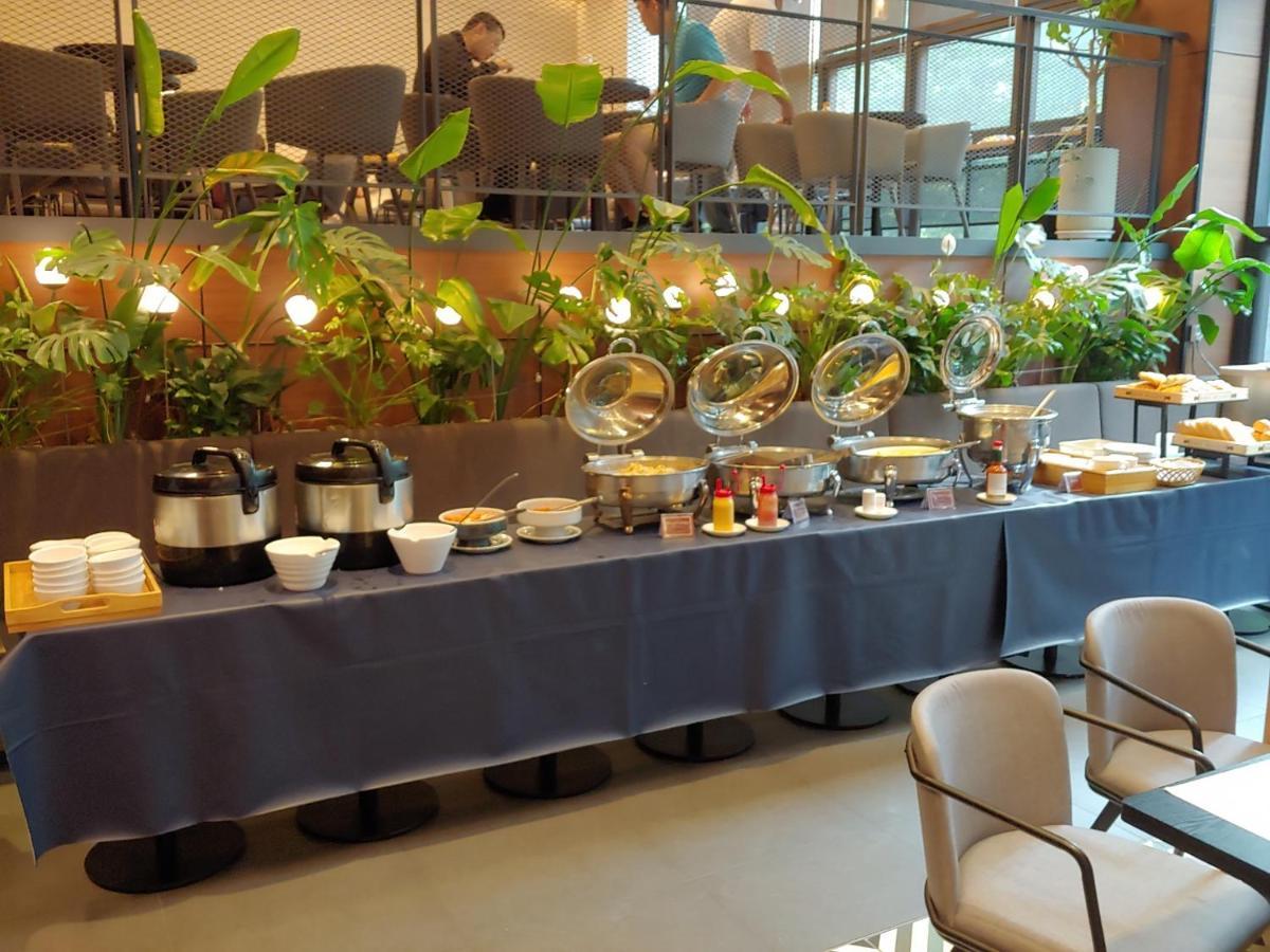 Hotel Icc Daejeon Bagian luar foto