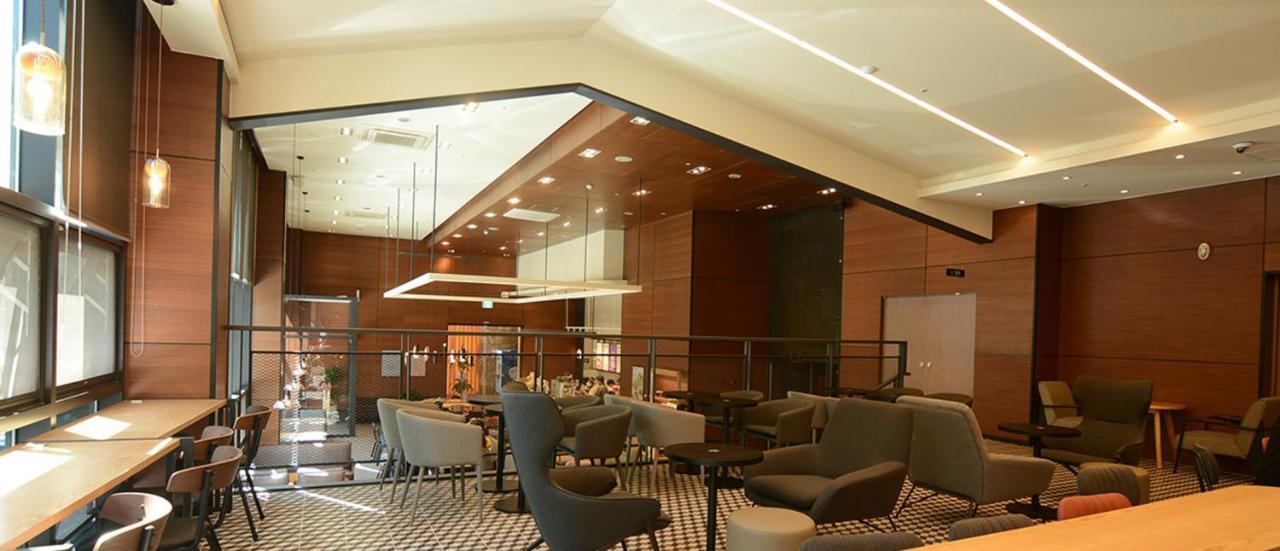Hotel Icc Daejeon Bagian luar foto