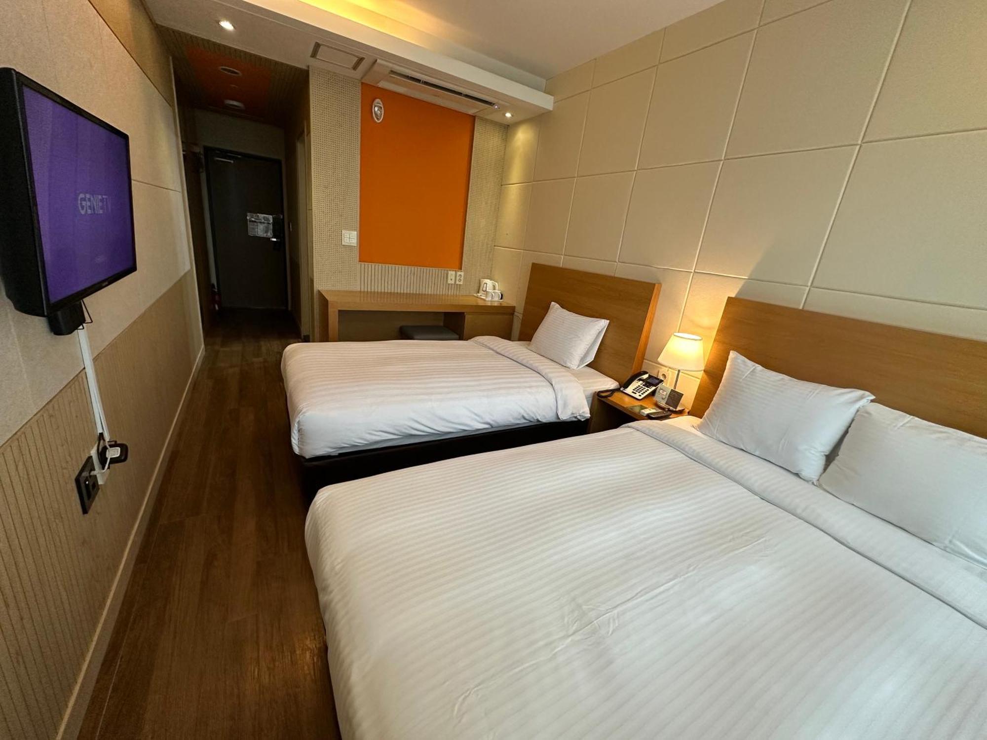 Hotel Icc Daejeon Bagian luar foto
